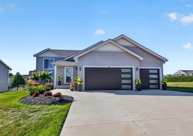 Photo 1 of Single family home for sale at 336 Interior Dr, Pine Island, MN 55963 | MLS# 7131805 | Listing updated on 2026-09-11