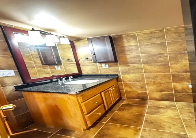 Photo 3 of Sale Pending at 1742 3Rd Ave Ne, Rochester, MN 55906 | MLS# 7131835 | Listing updated on 2026-10-01