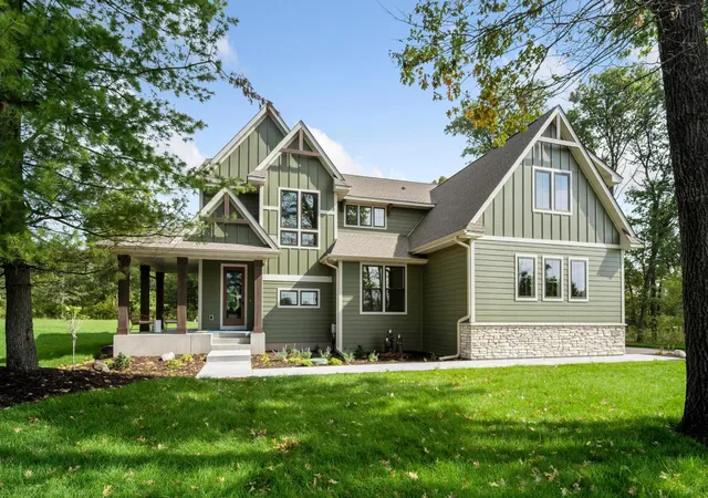 Photo 1 of Mansion for sale at 21422 Joplin St Nw, Elk River, MN 55330 | MLS# 7131838 | Listing updated on 2026-09-14