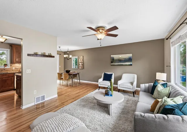 Photo 3 of Single family home for sale at 4251 Elizabeth Ln, Vadnais Heights, MN 55127 | MLS# 7131848 | Listing updated on 2026-09-12