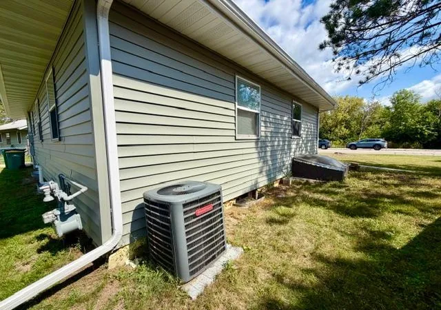 Photo 3 of Single family home for sale at 915 NE 7th Avenue, Grand Rapids, MN 55744 | MLS# 7131887 | Listing updated on 2026-09-14