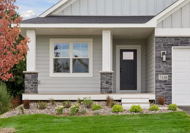 Photo 2 of Single family home for sale at 7158 Agate Trl, Inver Grove Heights, MN 55077 | MLS# 7131922 | Listing updated on 2026-09-11