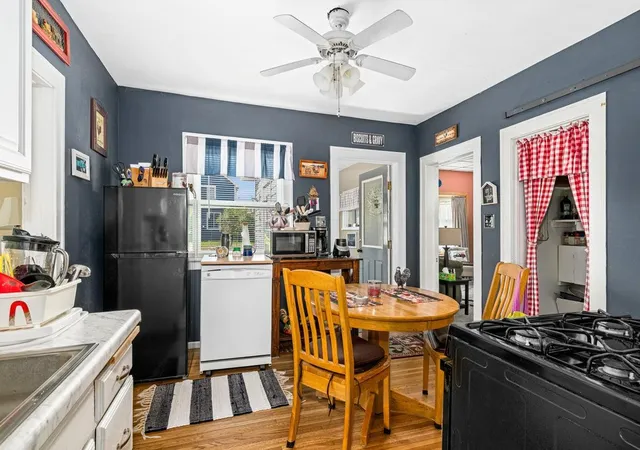 Photo 3 of Sale Pending at 6420 Polk St, Duluth, MN 55807 | MLS# 7131969 | Listing updated on 2026-09-15
