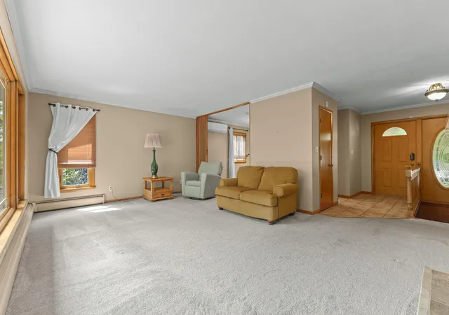 Photo 3 of Single family home for sale at 3810 Bassett Creek Dr, Golden Valley, MN 55422 | MLS# 7131975 | Listing updated on 2026-09-15