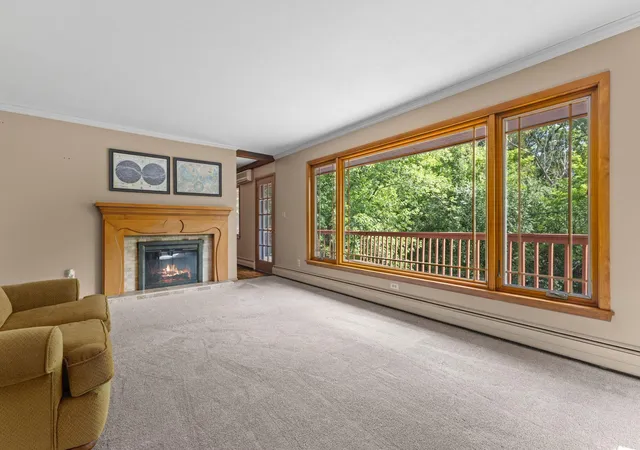 Photo 4 of Single family home for sale at 3810 Bassett Creek Dr, Golden Valley, MN 55422 | MLS# 7131975 | Listing updated on 2026-09-15