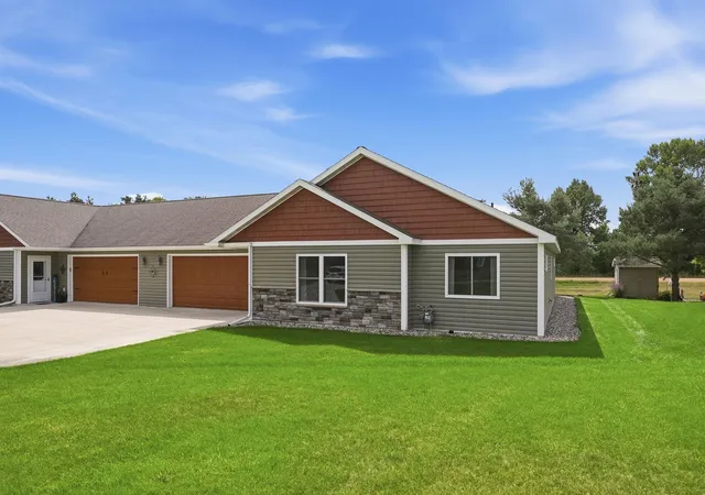 Photo 2 of Single family home for sale at 357 Old Glory Dr Ne, Alexandria, MN 56308 | MLS# 7132011 | Listing updated on 2026-09-30
