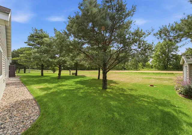 Photo 4 of Single family home for sale at 357 Old Glory Dr Ne, Alexandria, MN 56308 | MLS# 7132011 | Listing updated on 2026-09-30