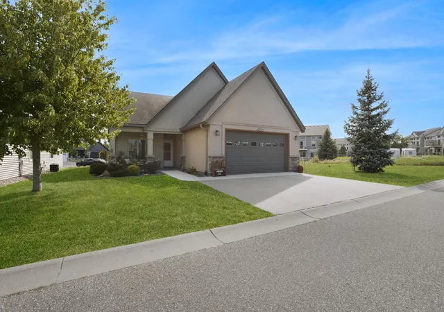 Photo 2 of Single family home for sale at 9765 Saint Andrews Dr, Elko New Market, MN 55020 | MLS# 7132065 | Listing updated on 2026-09-14