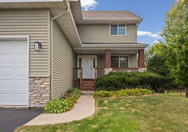Photo 3 of Single family home for sale at 1507 Hidden Trl, Mayer, MN 55360 | MLS# 7132284 | Listing updated on 2026-09-22