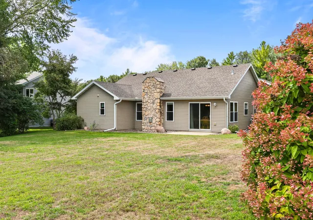 Photo 3 of Single family home for sale at 141 Boulder Pl, Randall, MN 56475 | MLS# 7132312 | Listing updated on 2026-09-26