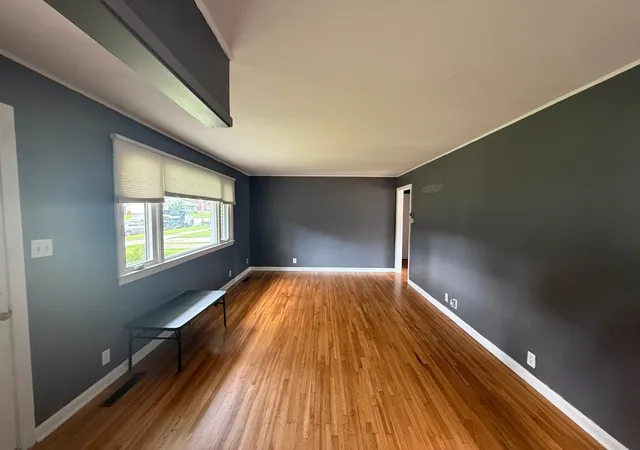 Photo 2 of Sale Pending at 1704 3rd Ave Nw, Austin, MN 55912 | MLS# 7132444 | Listing updated on 2026-09-08