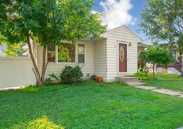 Photo 2 of Single family home for sale at 74 S Cordova Ave, Le Center, MN 56057 | MLS# 7132761 | Listing updated on 2026-09-15