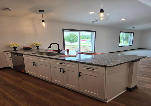 Photo 4 of Single family home for sale at 2025 Clark St, Saint Peter, MN 56082 | MLS# 7132940 | Listing updated on 2026-09-22
