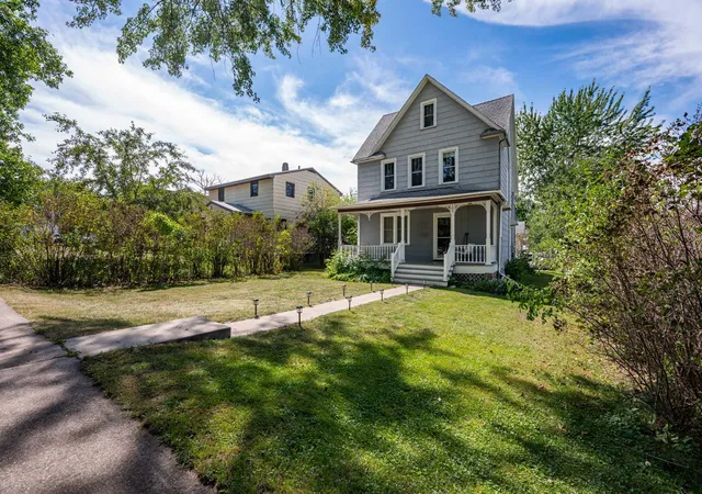 Photo 2 of Single family home for sale at 105 Ethel St, Marble, MN 55764 | MLS# 7132986 | Listing updated on 2026-09-24