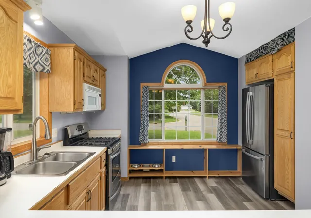 Photo 2 of Sale Pending at 38343 Coventry Dr, North Branch, MN 55056 | MLS# 7132997 | Listing updated on 2026-09-11