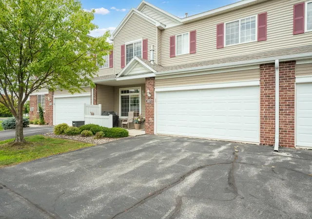 Photo 1 of Single family home for sale at 1877 Sandcherry Ct Nw, Rochester, MN 55901 | MLS# 7133144 | Listing updated on 2026-09-14