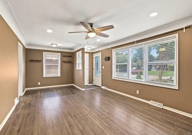 Photo 3 of Single family home for sale at 6809 5th Avenue S, Minneapolis, MN 55423 | MLS# 7133147 | Listing updated on 2026-09-15