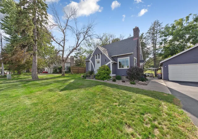 Photo 3 of Sale Pending at 418 Prairie Ave, Faribault, MN 55021 | MLS# 7133155 | Listing updated on 2026-10-26