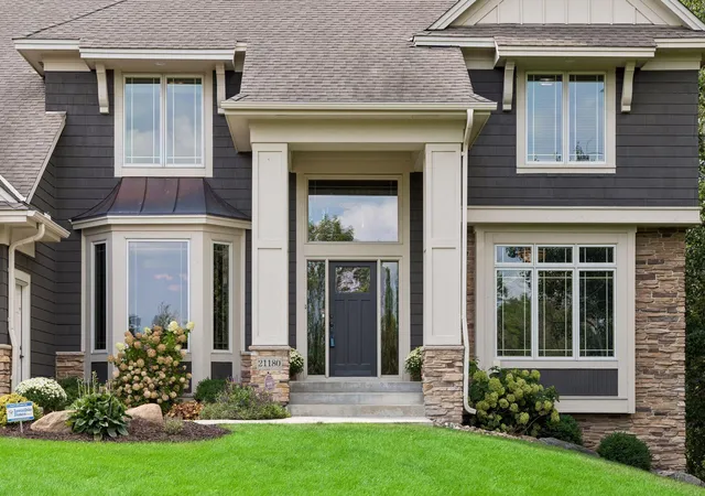 Photo 4 of Single family home for sale at 21180 Wellington Pl, Lakeville, MN 55044 | MLS# 7133190 | Listing updated on 2026-09-12