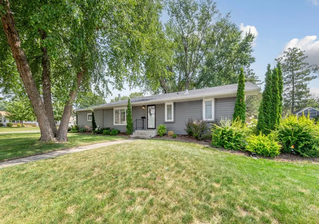 Photo 1 of Single family home for sale at 1019 Valley View Rd, Faribault, MN 55021 | MLS# 7133191 | Listing updated on 2026-09-15