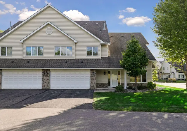 Photo 2 of Single family home for sale at 1842 Cliff Lake Ct, Eagan, MN 55122 | MLS# 7133345 | Listing updated on 2026-09-12