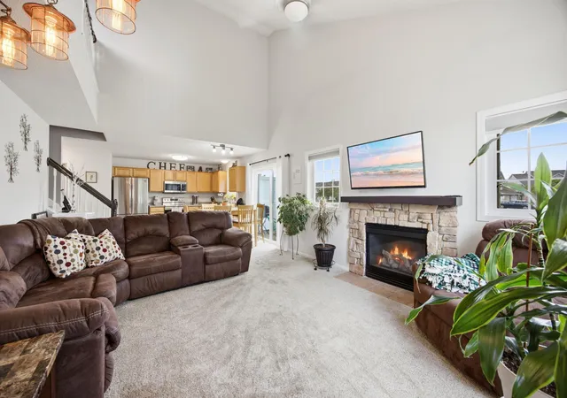 Photo 4 of Single family home for sale at 17530 Gillette Wy #7052, Lakeville, MN 55044 | MLS# 7133356 | Listing updated on 2026-09-15