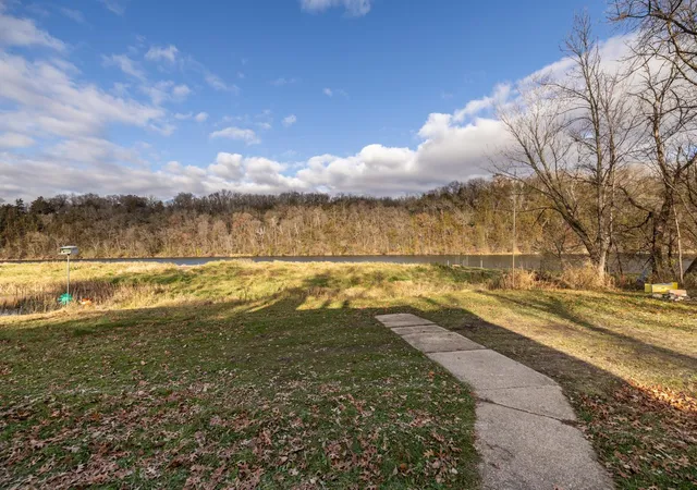 Photo 3 of Single family home for sale at 11352 Cedar Beach Dr Nw, Oronoco, MN 55960 | MLS# 7133373 | Listing updated on 2026-09-10