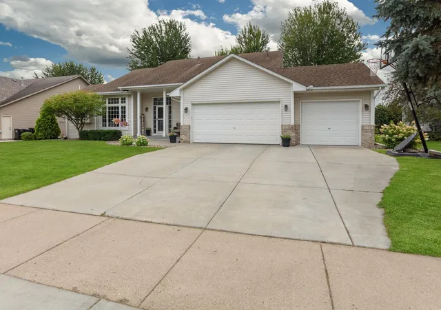 Photo 1 of Single family home for sale at 4284 143rd St W, Rosemount, MN 55068 | MLS# 7133376 | Listing updated on 2026-09-11