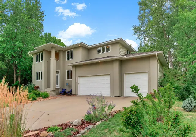 Photo 2 of Sale Pending at 10329 N Noble Ave N, Brooklyn Park, MN 55443 | MLS# 7133390 | Listing updated on 2026-09-14