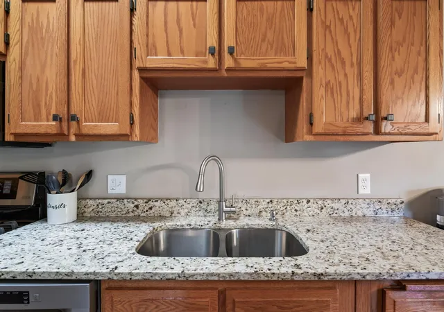 Photo 3 of Single family home for sale at 6865 Romeo Rd, Saint Paul, MN 55125 | MLS# 7133447 | Listing updated on 2026-09-15