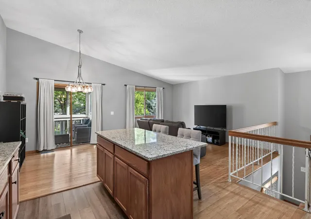 Photo 4 of Single family home for sale at 6865 Romeo Rd, Saint Paul, MN 55125 | MLS# 7133447 | Listing updated on 2026-09-15