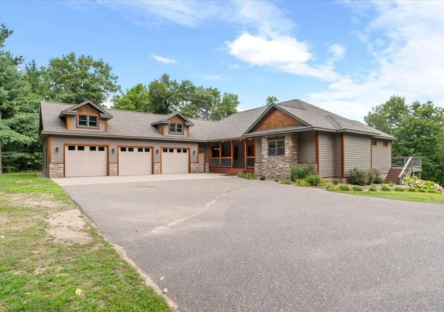 Photo 1 of Single family home for sale at 22401 Camp Lincoln Rd, Nisswa, MN 56468 | MLS# 7133516 | Listing updated on 2026-09-15