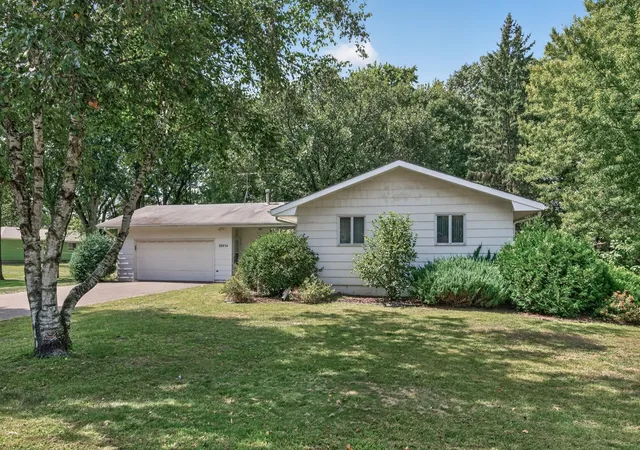 Photo 2 of Sale Pending at 38954 10th Ave, North Branch, MN 55056 | MLS# 7133526 | Listing updated on 2026-09-10