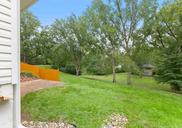 Photo 3 of Single family home for sale at 13471 Eveleth Wy, Apple Valley, MN 55124 | MLS# 7133537 | Listing updated on 2026-09-14