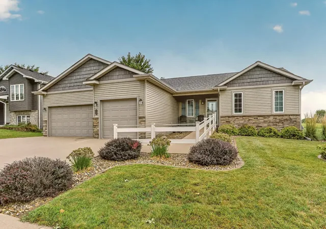 Photo 1 of Single family home for sale at 905 22nd Street Ne, Kasson, MN 55944 | MLS# 7133587 | Listing updated on 2026-09-13