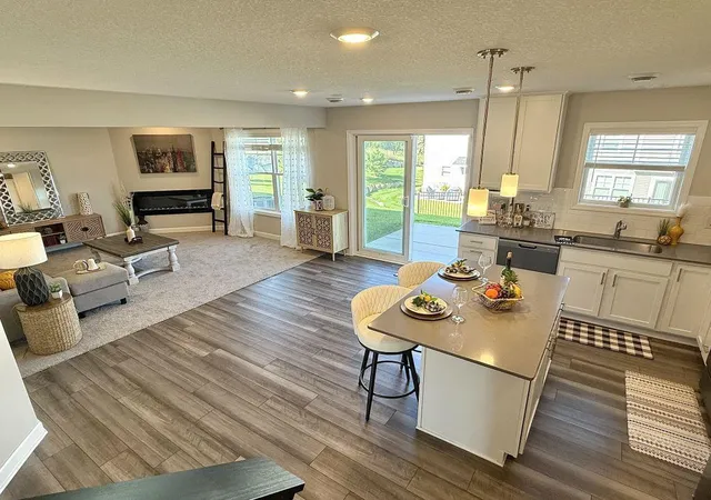 Photo 3 of Single family home for sale at 9651 Poplar Dr, Victoria, MN 55318 | MLS# 7133673 | Listing updated on 2026-09-14
