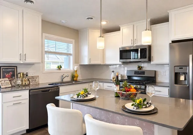 Photo 4 of Single family home for sale at 9651 Poplar Dr, Victoria, MN 55318 | MLS# 7133673 | Listing updated on 2026-09-14