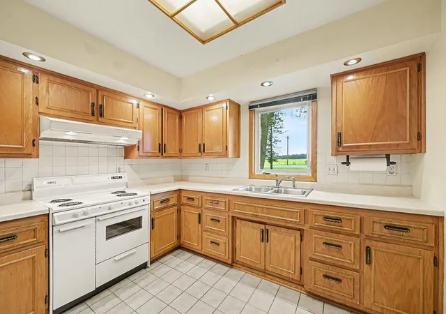 Photo 3 of Single family home for sale at 38267 Sisters Ln, Montgomery, MN 56069 | MLS# 7133865 | Listing updated on 2026-09-21