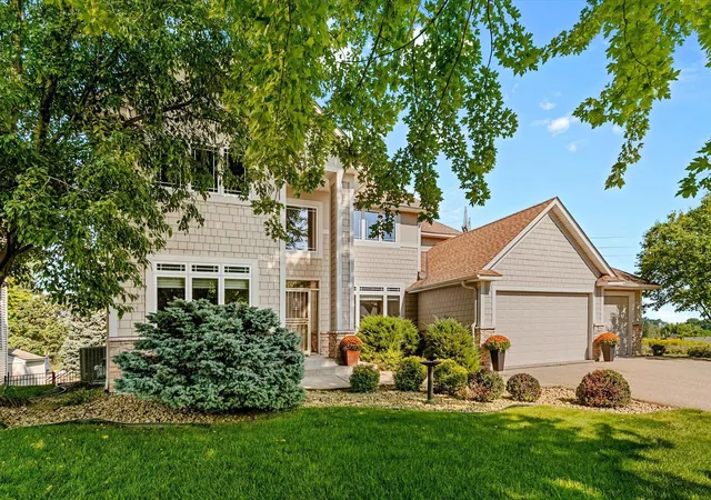 Photo 2 of Sale Pending at 9200 138th St W, Savage, MN 55378 | MLS# 7134112 | Listing updated on 2026-09-14