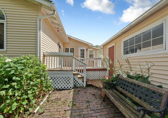 Photo 3 of Single family home for sale at 904 5th Street SW, Waseca, MN 56093 | MLS# 7134135 | Listing updated on 2026-09-15