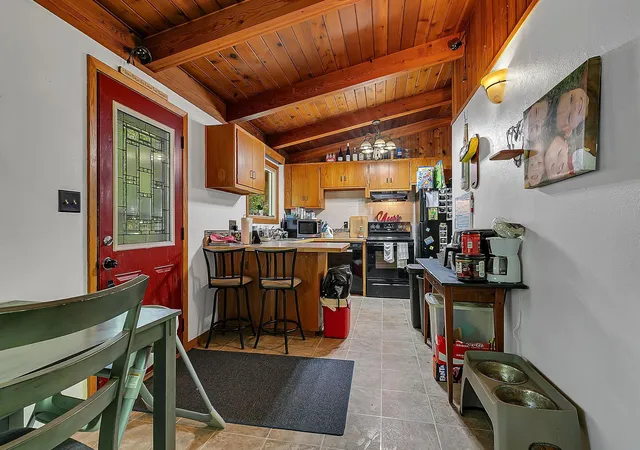 Photo 4 of Sale Pending at 211 3Rd St Ne, Sartell, MN 56377 | MLS# 7134200 | Listing updated on 2026-09-10
