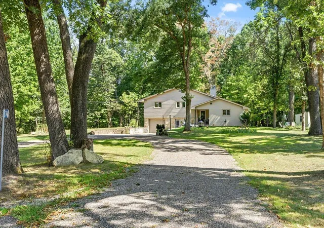 Photo 3 of Single family home for sale at 73466 318th Ave, Lake City, MN 55041 | MLS# 7134230 | Listing updated on 2026-09-09