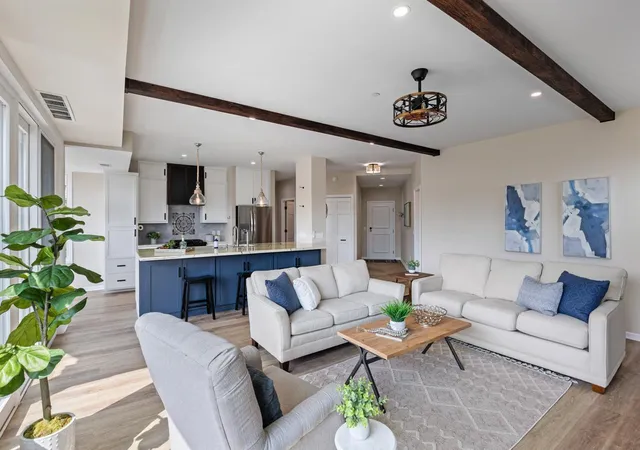 Listing Photo 5 - Condo for sale in building located at 205 Mill St, Excelsior, MN 55331 - Unit #S204