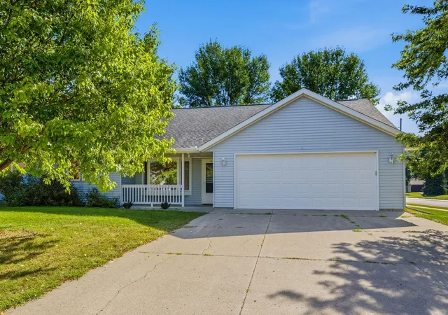 Photo 1 of Sale Pending at 1602 Mcleod Ave N, Glencoe, MN 55336 | MLS# 7134303 | Listing updated on 2026-09-14