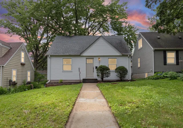 Photo 1 of Sale Pending at 2729 Hampshire Ave S, Saint Louis Park, MN 55426 | MLS# 7134310 | Listing updated on 2026-09-11