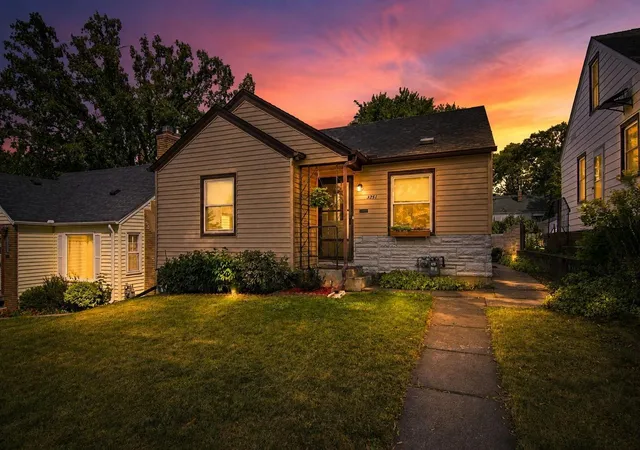 Photo 1 of Sale Pending at 3251 Taylor St Ne, Minneapolis, MN 55418 | MLS# 7134358 | Listing updated on 2026-09-14