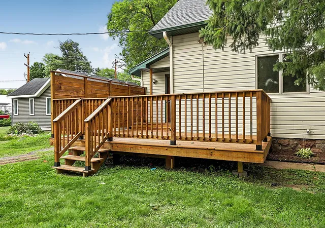 Photo 3 of Single family home for sale at 555 2Nd Ave Nw, Milaca, MN 56353 | MLS# 7134409 | Listing updated on 2026-10-04