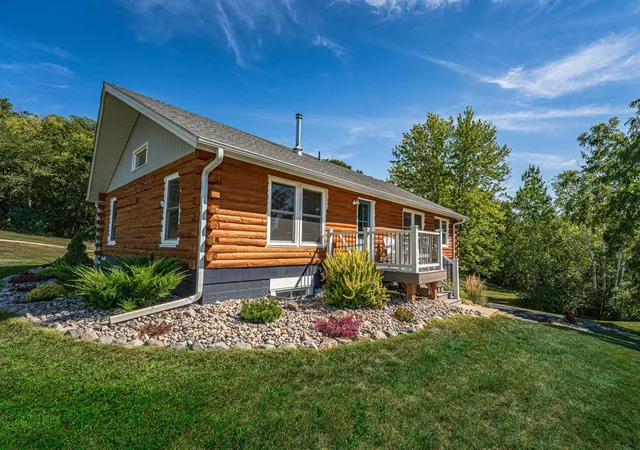Photo 2 of Single family home for sale at 24754 Newport Ave, Prior Lake, MN 55372 | MLS# 7134425 | Listing updated on 2026-09-14