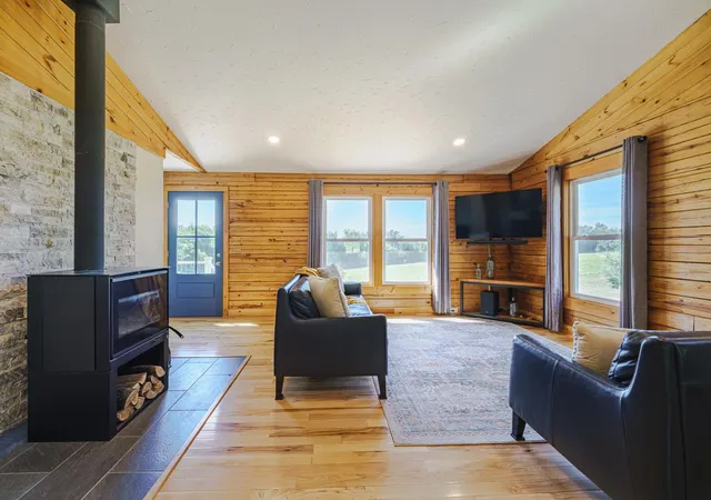 Photo 4 of Single family home for sale at 24754 Newport Ave, Prior Lake, MN 55372 | MLS# 7134425 | Listing updated on 2026-09-14