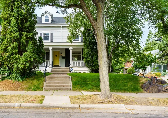 Photo 1 of Single family home for sale at 2500 Humboldt Ave S, Minneapolis, MN 55405 | MLS# 7134427 | Listing updated on 2026-09-11